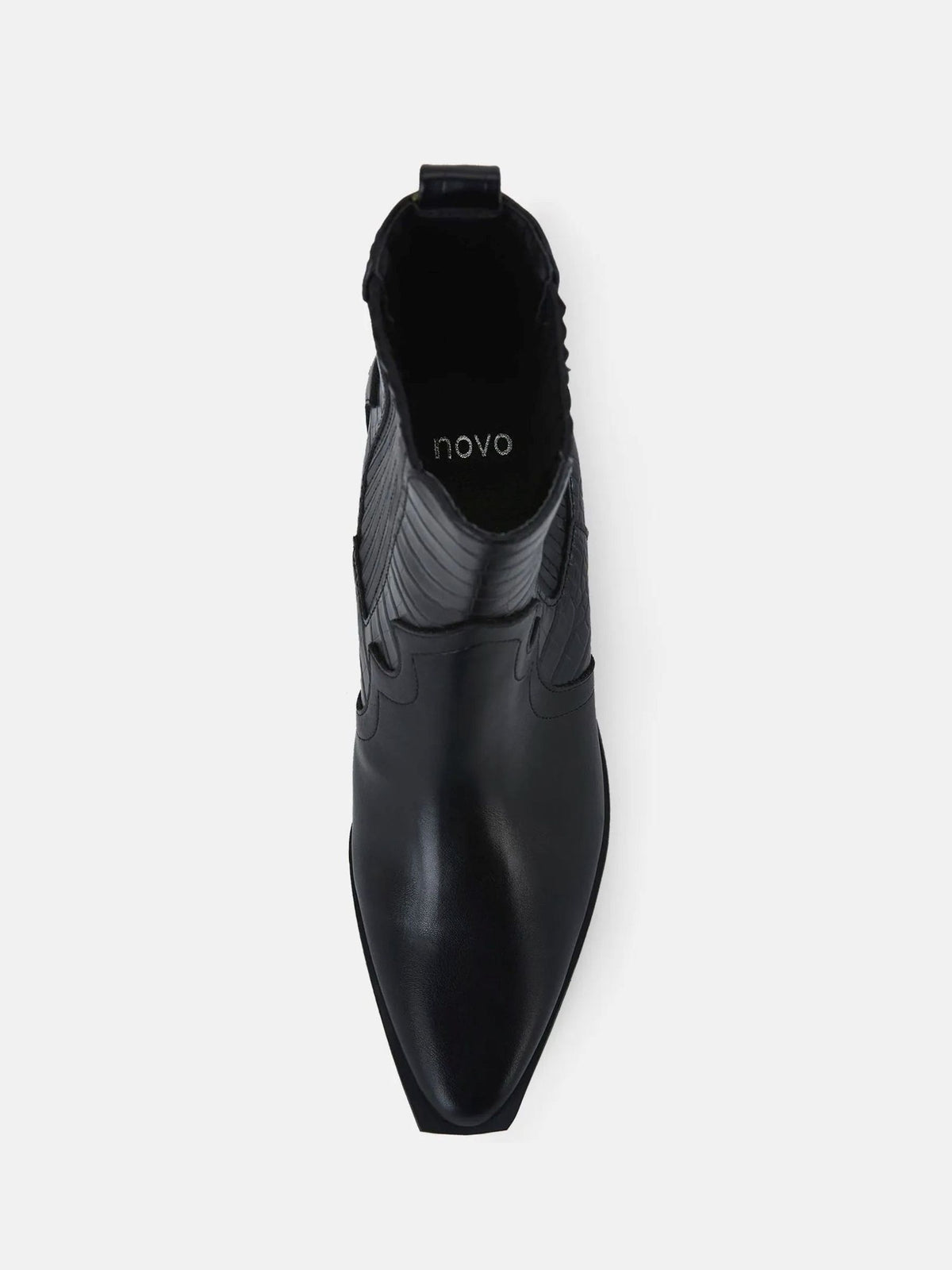 NOVO Hoggle Black