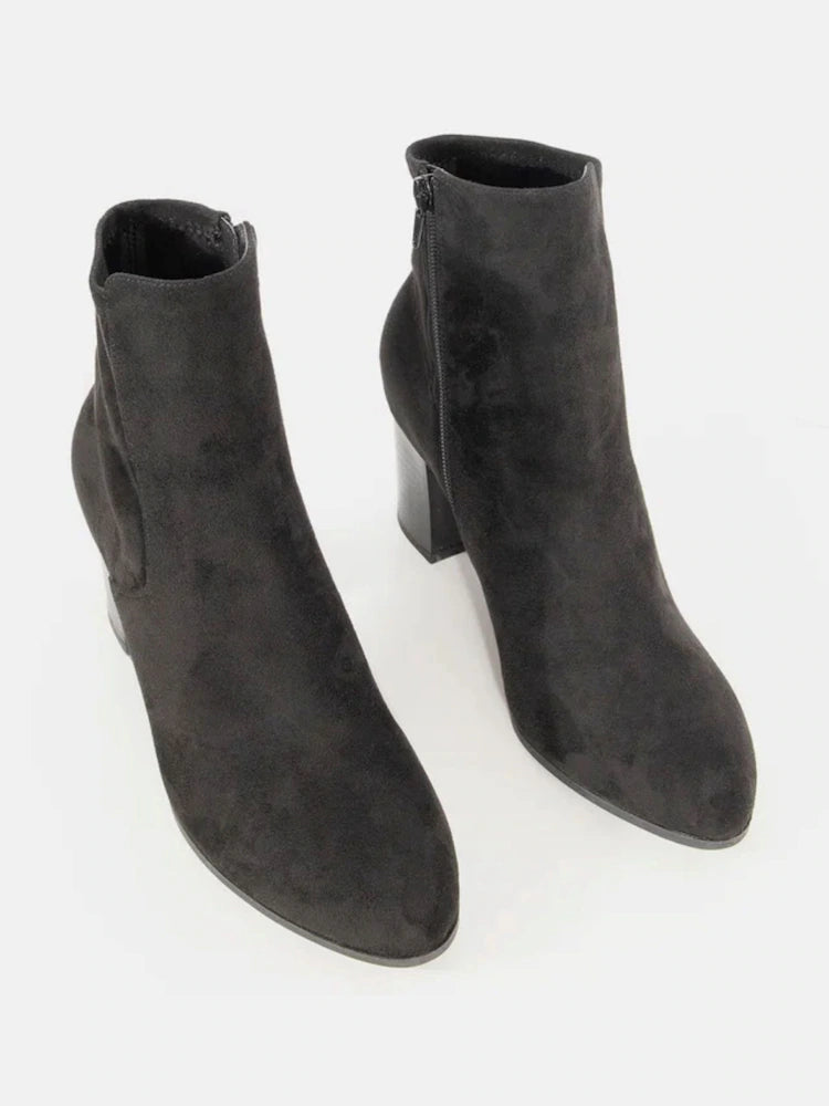 NOVO Holland Black